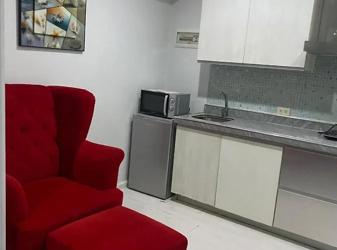 Azure Deluxe Beachview Apartment