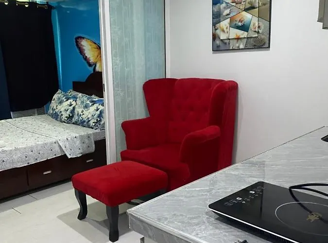 Azure Deluxe Beachview * Manila