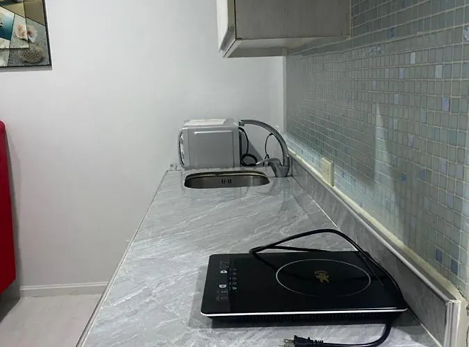 Apartment Azure Deluxe Beachview Manila