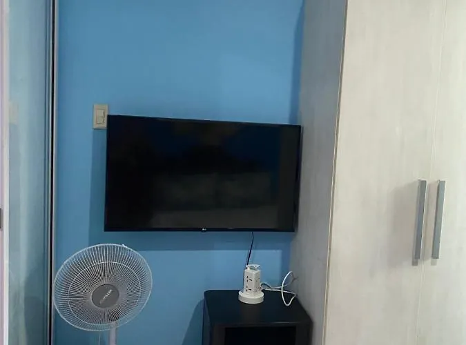 Apartment Azure Deluxe Beachview Manila