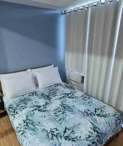 Azure Deluxe Beachview Apartment *