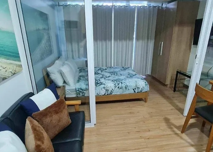 Azure Deluxe Beachview Apartment